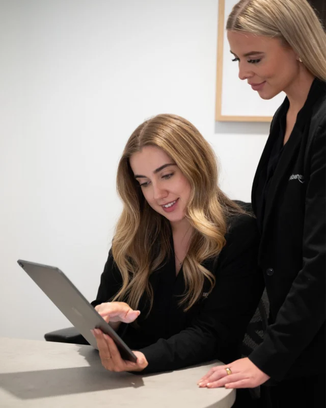 At Brisbane Smiles, we believe that receiving the dental care you need should feel clear, supported, and stress-free 💙 

That is why every patient is supported by a dedicated Treatment Coordinator: a professional coordinator who becomes your personal guide throughout your treatment journey.

Your Treatment Coordinator will take the time to walk you through your proposed treatment plan, answer all your questions, and ensure you feel fully informed in your decisions. They are there to manage the logistics, clarify costs, and assist with payment plans and finance options throughout your treatment journey. 

Our goal is to empower you to take charge of your oral health and proceed with treatment feeling  in control, and free from the stress of managing it alone. 

To start your journey with us, visit the link in our bio or call us on 3870 3333 to book your appointment. 💫 

⚠️ Results vary. All surgical procedures carry risks. Seek advice from a qualified health practitioner and seek a second opinion